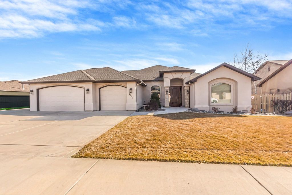 2277 Autumn Ash Avenue, Grand Junction, CO 81506