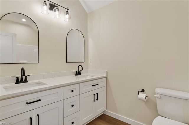 109 Queens LN, Franklin, VA 23851