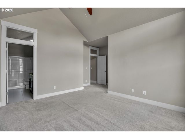 15366 Se ECKERT Ln, Damascus, OR 97089