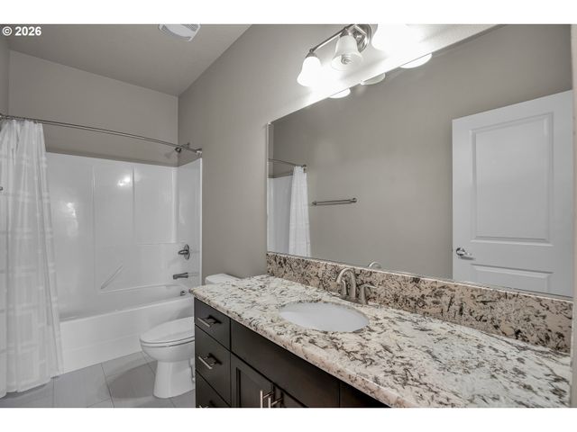 15366 Se ECKERT Ln, Damascus, OR 97089