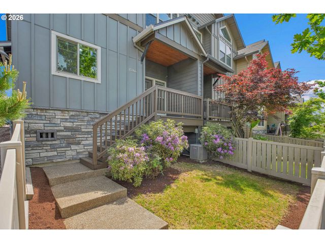 15366 Se ECKERT Ln, Damascus, OR 97089