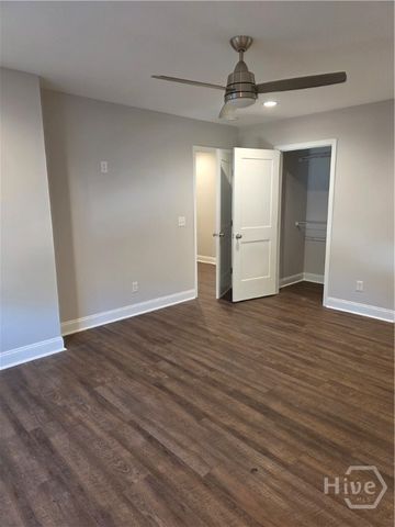 29 Travis Street, Savannah, GA 31406