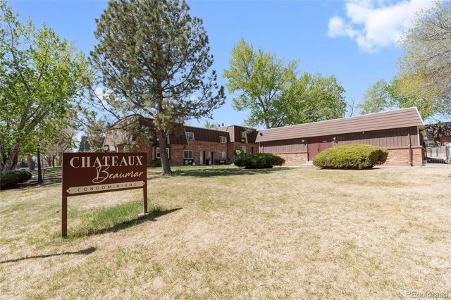 5743 S Lowell Boulevard, Littleton, CO 80123