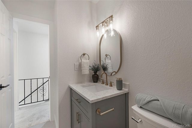 5743 S Lowell Boulevard, Littleton, CO 80123