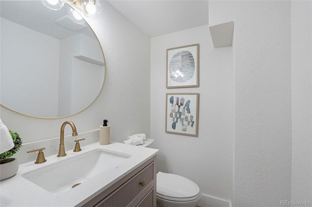 5743 S Lowell Boulevard, Littleton, CO 80123