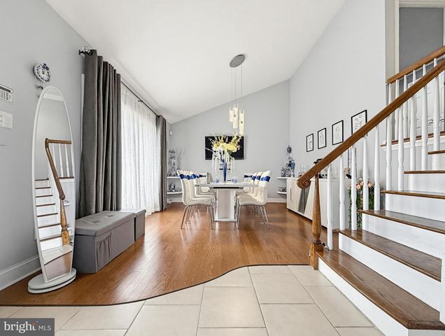 254 ALLEN LN, Warminster, PA 18974