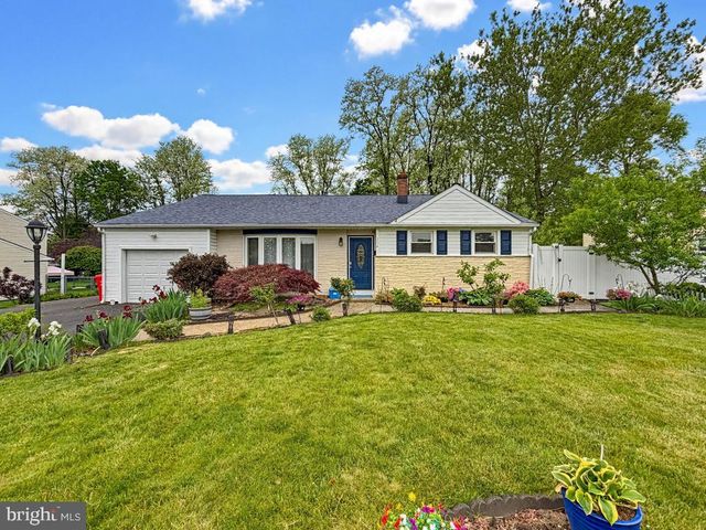 254 ALLEN LN, Warminster, PA 18974