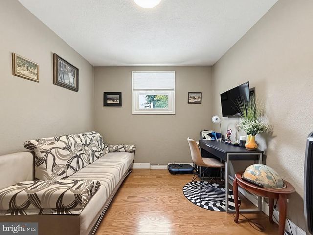 254 ALLEN LN, Warminster, PA 18974