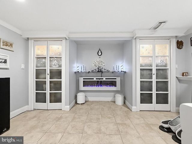 254 ALLEN LN, Warminster, PA 18974