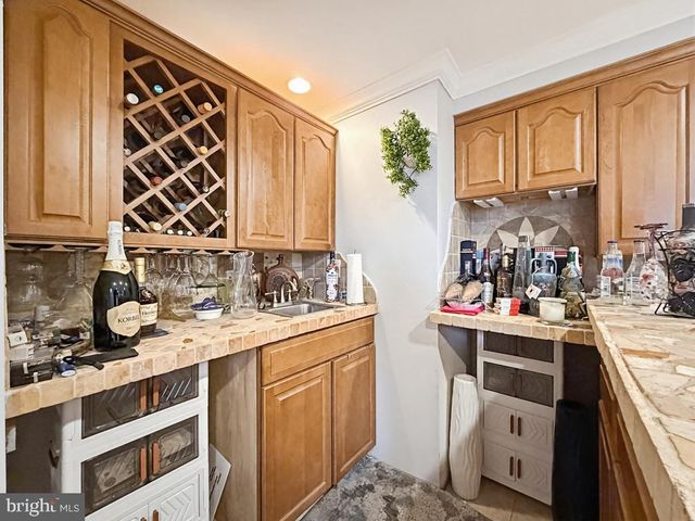 254 ALLEN LN, Warminster, PA 18974