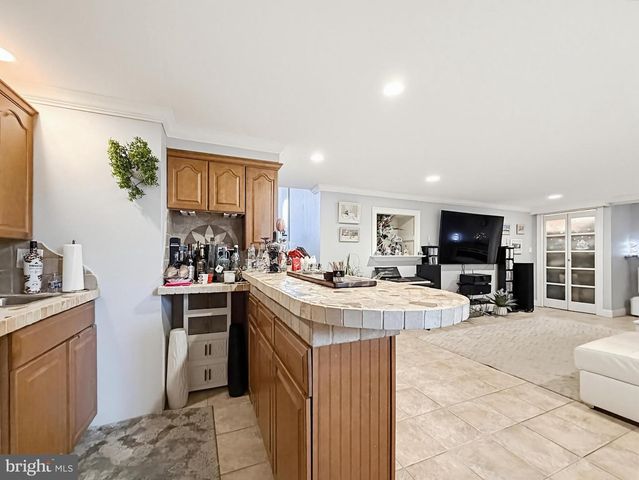 254 ALLEN LN, Warminster, PA 18974