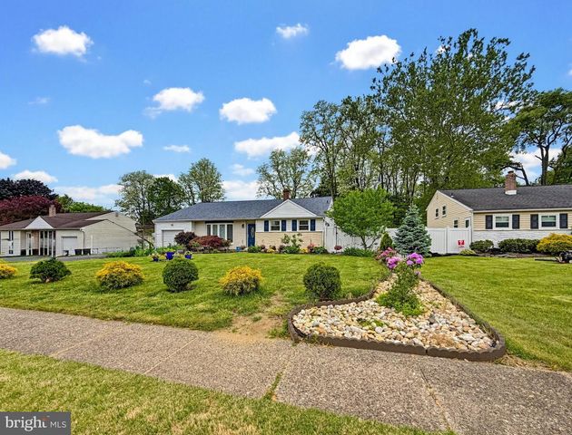 254 ALLEN LN, Warminster, PA 18974