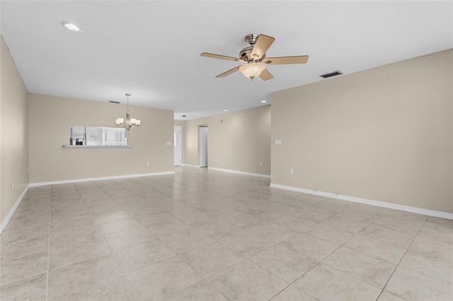 3032 RINGWOOD MEADOW 17, Sarasota, FL 34235