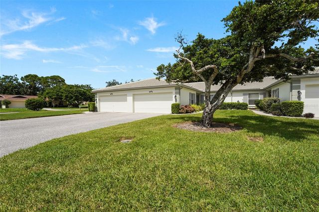 3032 RINGWOOD MEADOW 17, Sarasota, FL 34235