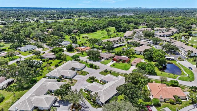 3032 RINGWOOD MEADOW 17, Sarasota, FL 34235