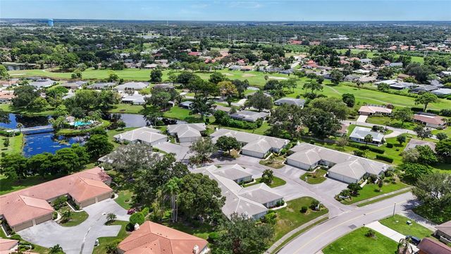 3032 RINGWOOD MEADOW 17, Sarasota, FL 34235