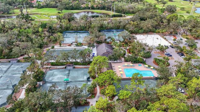 3032 RINGWOOD MEADOW 17, Sarasota, FL 34235