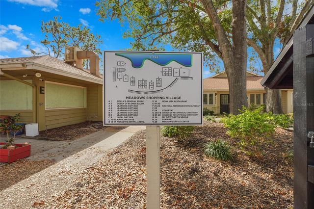3032 RINGWOOD MEADOW 17, Sarasota, FL 34235