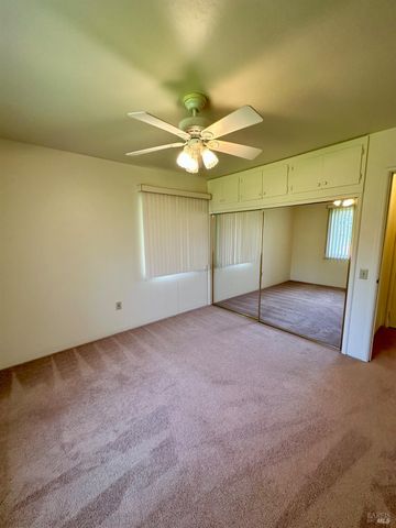 993 Champion Ln, Deer Park, CA 94576