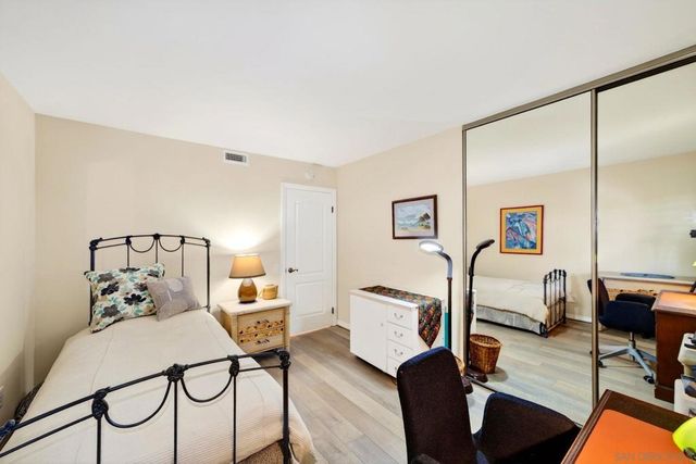 16667 Diaz Dr, San Diego, CA 92128