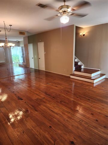 7399 Regency Square Court 7399, Houston, TX 77036