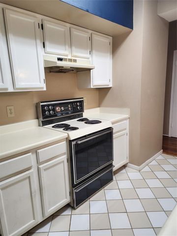 7399 Regency Square Court 7399, Houston, TX 77036