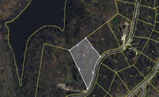 48 Williamson Cir, Smithville, TN 37166