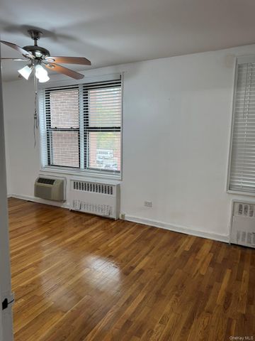 63rd Ave 63 2G, Forest Hills, NY 11375
