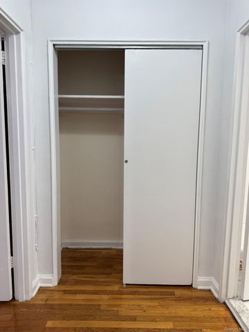 63rd Ave 63 2G, Forest Hills, NY 11375