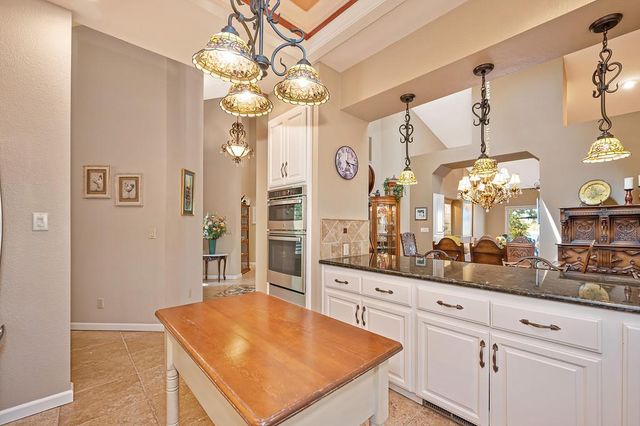 6531 Chesbro Cir, Rancho Murieta, CA 95683