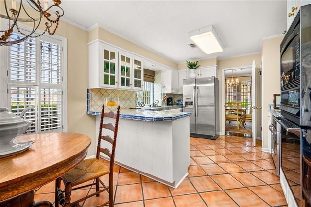 202 SWEET BRIAR Drive, Alexandria, LA 71303