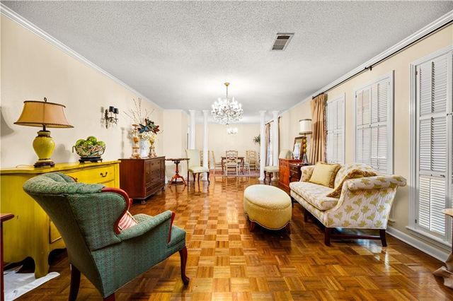 202 SWEET BRIAR Drive, Alexandria, LA 71303