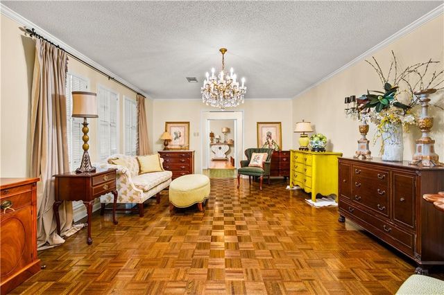 202 SWEET BRIAR Drive, Alexandria, LA 71303