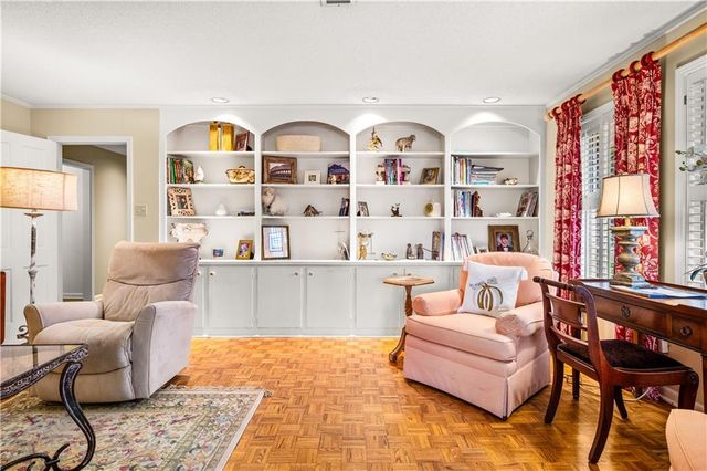 202 SWEET BRIAR Drive, Alexandria, LA 71303