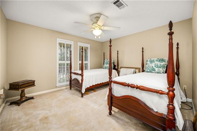 202 SWEET BRIAR Drive, Alexandria, LA 71303