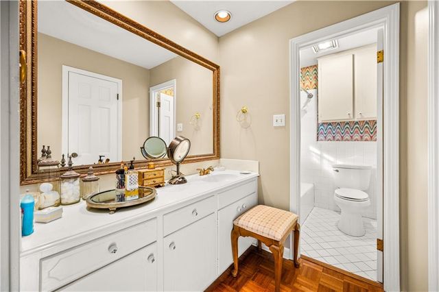 202 SWEET BRIAR Drive, Alexandria, LA 71303