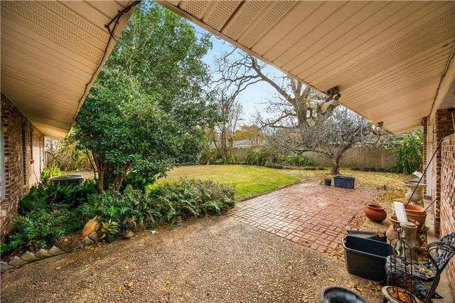 202 SWEET BRIAR Drive, Alexandria, LA 71303