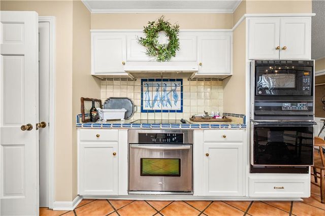 202 SWEET BRIAR Drive, Alexandria, LA 71303