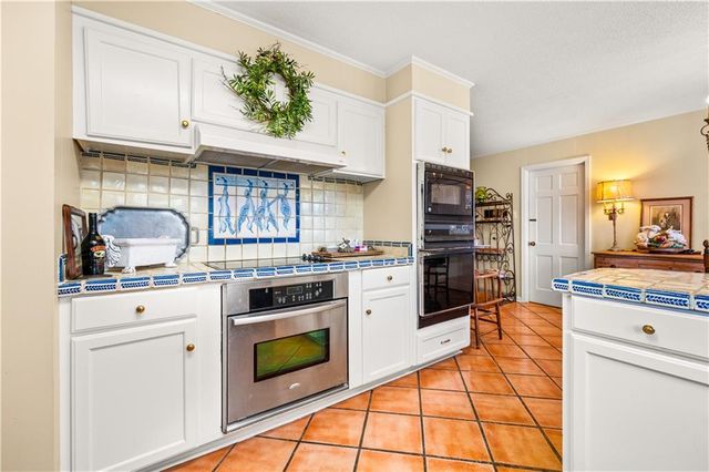 202 SWEET BRIAR Drive, Alexandria, LA 71303