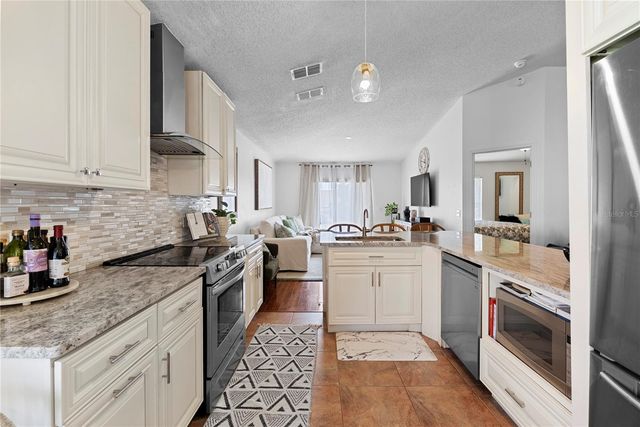 234 GRAND ROYAL CIRCLE, Winter Garden, FL 34787