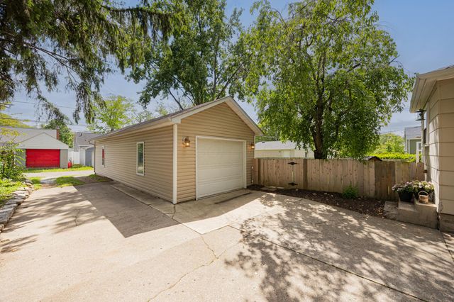 111 Morse Road, Columbus, OH 43214