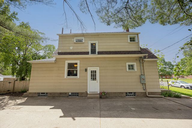 111 Morse Road, Columbus, OH 43214