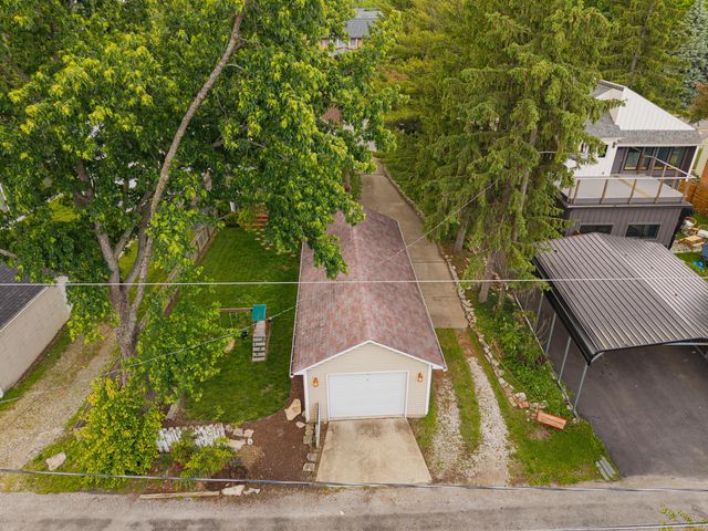 111 Morse Road, Columbus, OH 43214