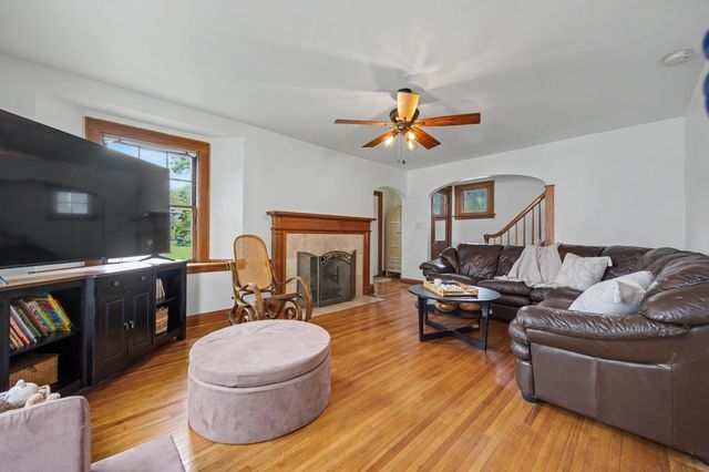 111 Morse Road, Columbus, OH 43214