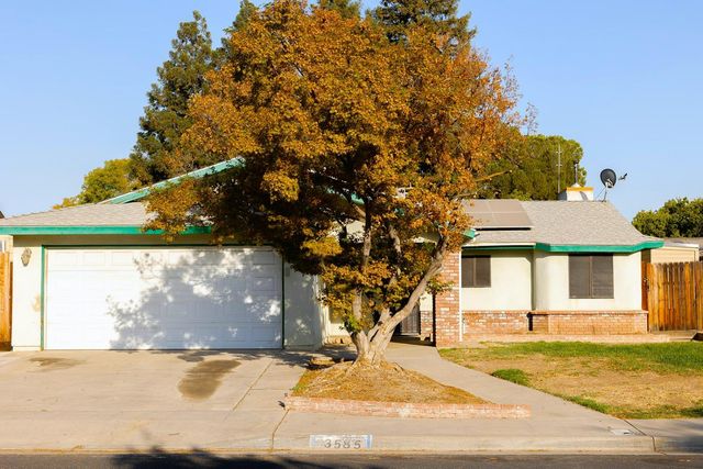 3585 Sunnyside Avenue, Clovis, CA 93611