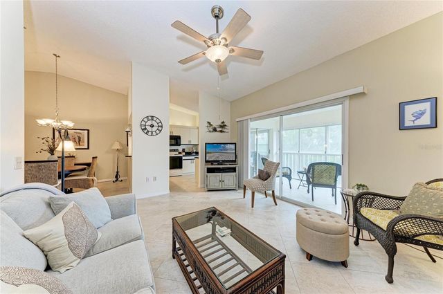 7201 29TH AVE DR W 303, Bradenton, FL 34209