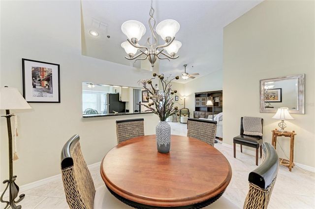 7201 29TH AVE DR W 303, Bradenton, FL 34209