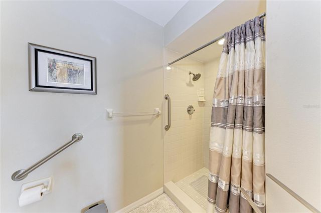 7201 29TH AVE DR W 303, Bradenton, FL 34209