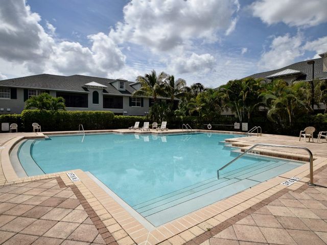 1645 Baseline Lane, Vero Beach, FL 32967