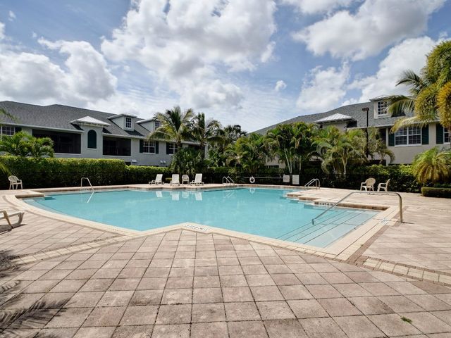 1645 Baseline Lane, Vero Beach, FL 32967